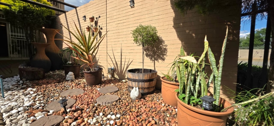 3 Bedroom Property for Sale in Dagbreek Ext 4 Free State